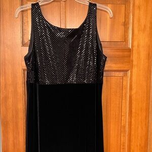 Harlow Black Sequin Midi Dress